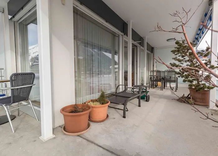 桑纳格塔酒店 公寓 *